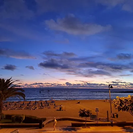 Playa Vistas 2 Bed Terrace Pool & Ac * Los Cristianos (Tenerife)